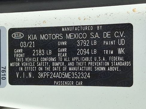 Used 2021 Kia Forte LXS image 19