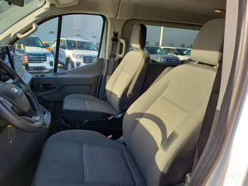 Used 2023 Ford Transit 350 XLT image 11