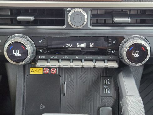 New 2026 Toyota 4Runner Limited AWD/4WD image 17