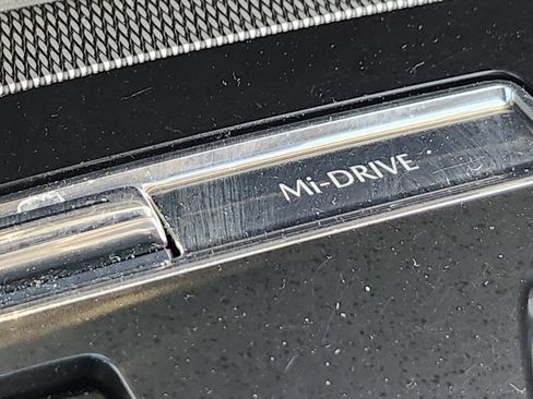 Used 2024 MAZDA CX-90 Plug-In Hybrid w/ Preferred image 32