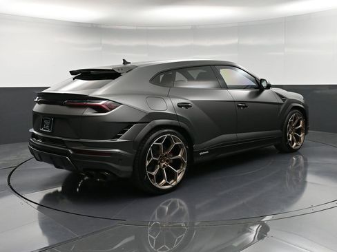 Used 2024 Lamborghini Urus Performante image 8