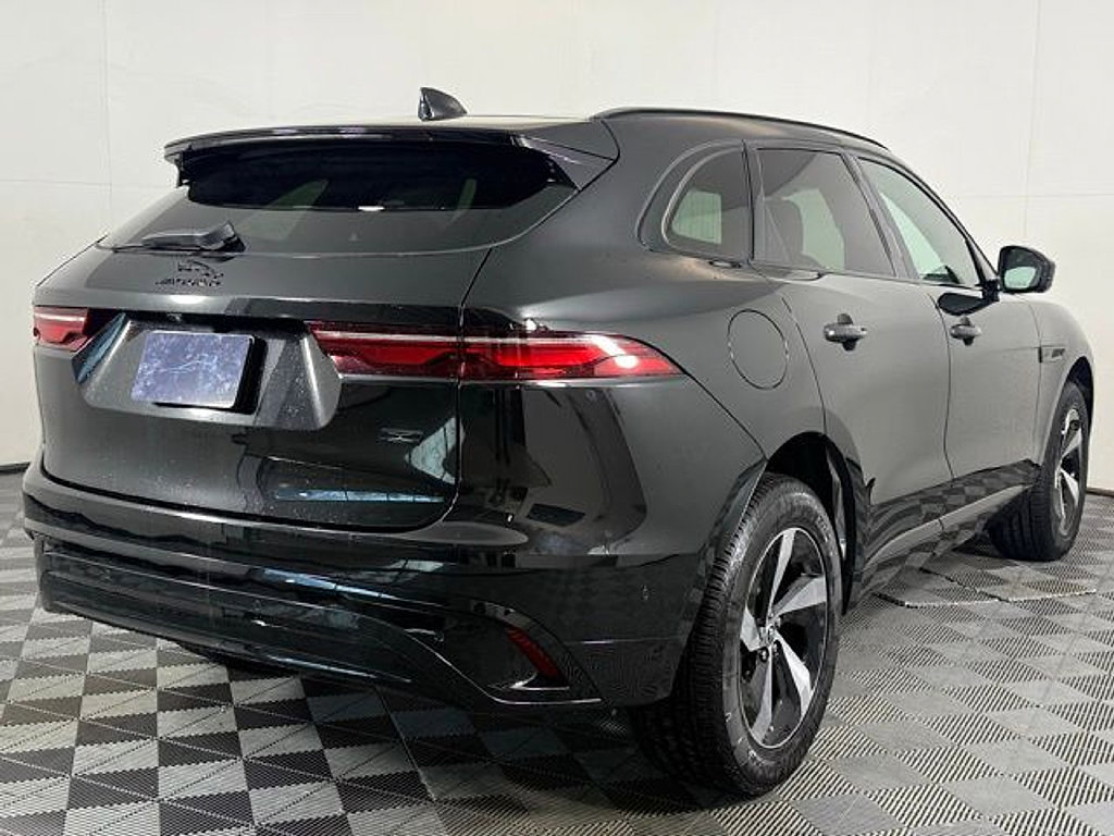 New 2026 Jaguar F-PACE R-Dynamic S AWD/4WD image 8