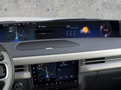 New 2026 Lincoln Navigator Reserve image 13