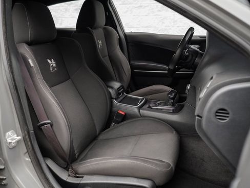 Used 2017 Dodge Charger R/T Scat Pack w/ Beats Audio Group image 24