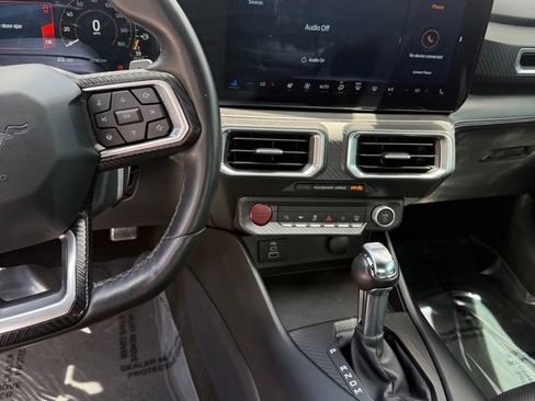 Used 2025 Ford Mustang GT Premium RWD image 15