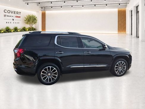 Used 2021 GMC Acadia Denali w/ Denali Technology Package FWD image 13