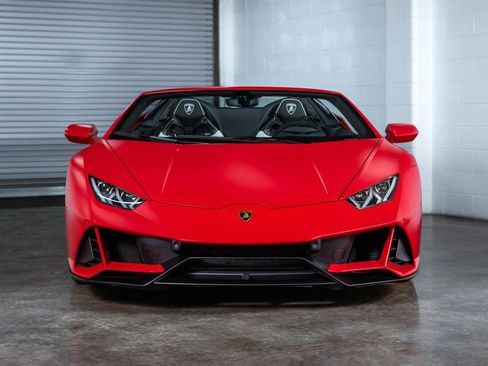 Used 2024 Lamborghini Huracan EVO AWD/4WD image 9
