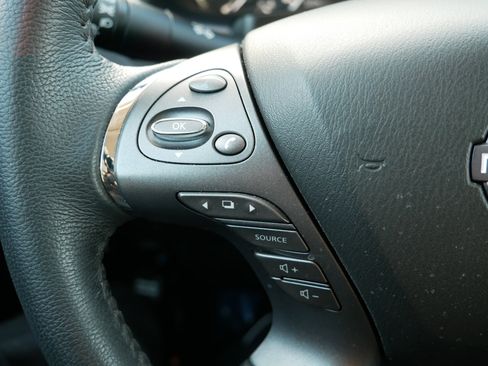 Used 2024 Nissan Murano SV image 31