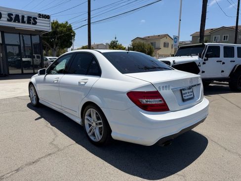 Used 2014 Mercedes-Benz C 250 Sedan image 6