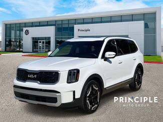 Used 2024 Kia Telluride EX w/ EX Captain's Chair Package FWD video 1