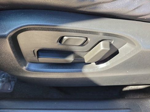 Used 2020 MAZDA CX-9 Touring image 25