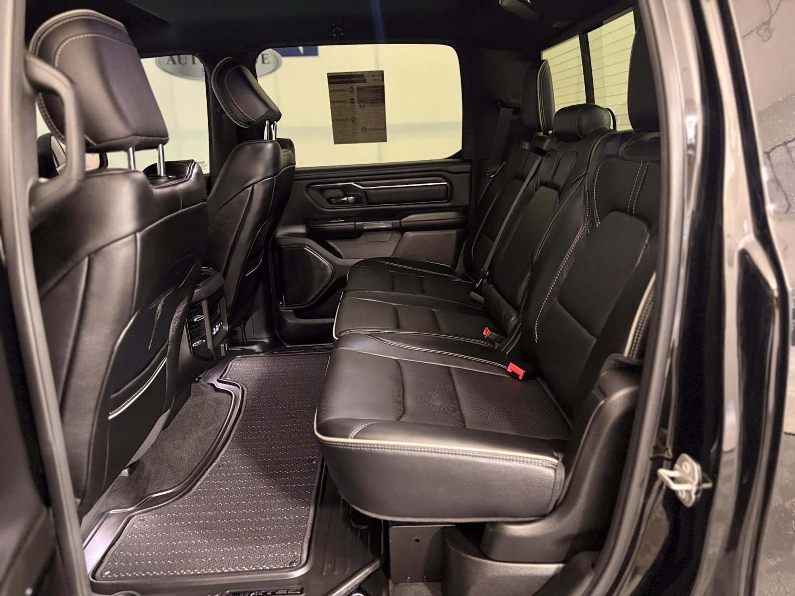 Used 2023 RAM 1500 Limited AWD/4WD image 21