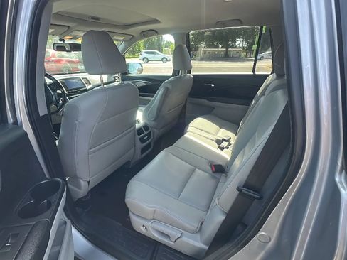 Used 2017 Honda Pilot EX-L image 11
