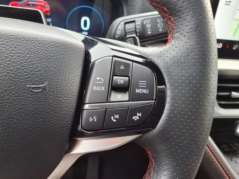 Used 2025 Ford Explorer ST w/ Sun And Sound Package AWD/4WD image 15