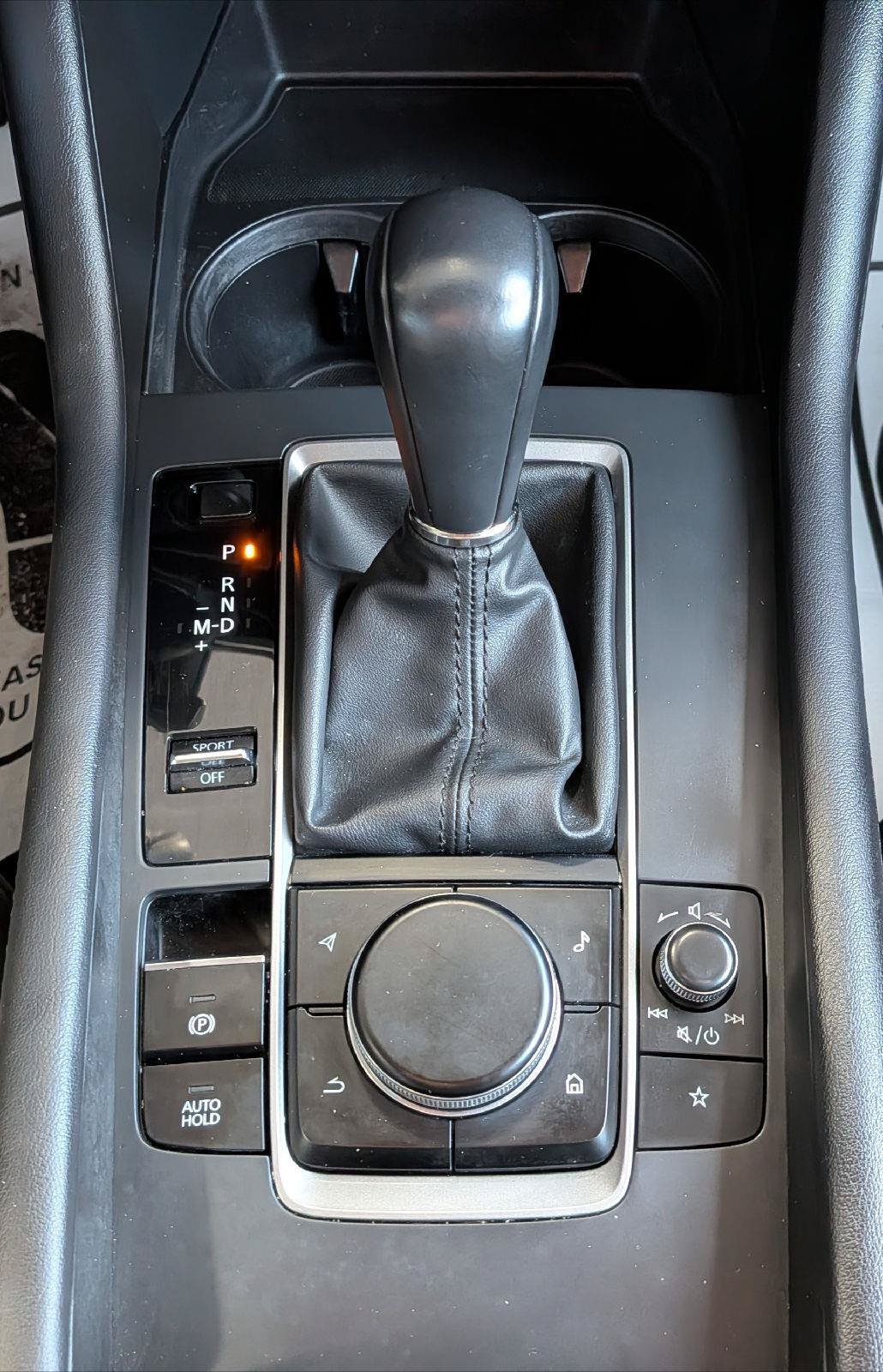 Certified 2023 MAZDA MAZDA3 s FWD image 18