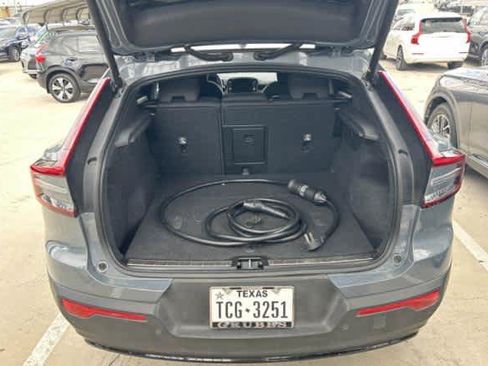 Used 2023 Volvo C40 P8 Recharge Ultimate AWD/4WD image 7