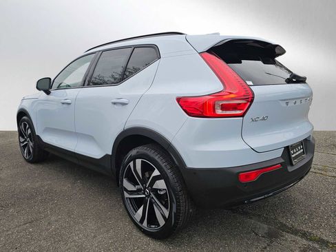 New 2026 Volvo XC40 B5 Plus w/ Protection Package Premier image 5