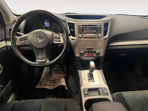 Used 2013 Subaru Legacy 2.5i Premium image 10