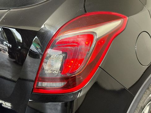 Used 2017 Buick Encore Premium w/ Experience Buick Package image 33