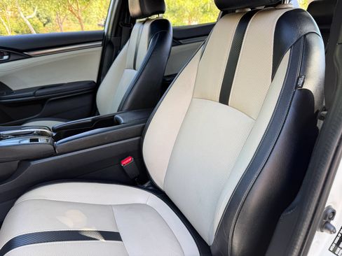 Used 2018 Honda Civic Sport Touring image 34