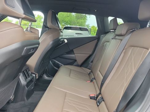Used 2025 BMW X3 xDrive30i AWD/4WD image 18