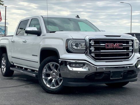 Used 2017 GMC Sierra 1500 SLT w/ SLT Premium Package image 31