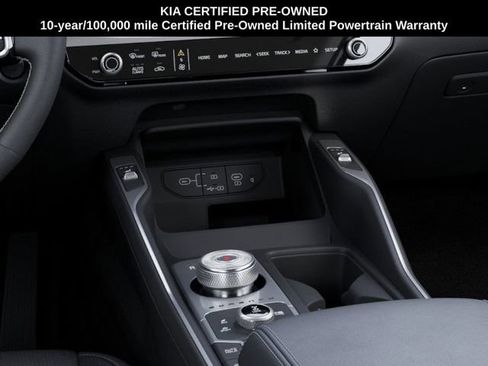 Certified 2025 Kia Sorento EX AWD/4WD image 23