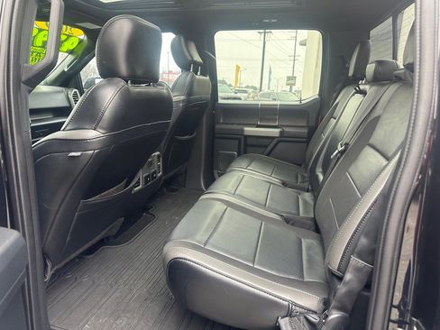 Used 2019 Ford F150 Raptor w/ Equipment Group 802A Luxury image 21