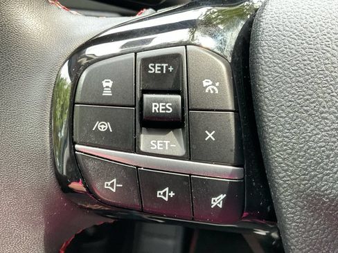 Used 2022 Ford Escape SEL w/ SEL Stealth AWD Package image 35