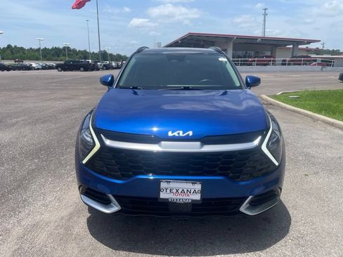 Used 2023 Kia Sportage SX FWD image 2