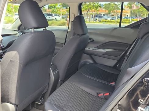 Used 2023 Nissan Kicks SV FWD image 10