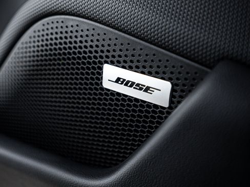 New 2025 Porsche Taycan 4S image 18