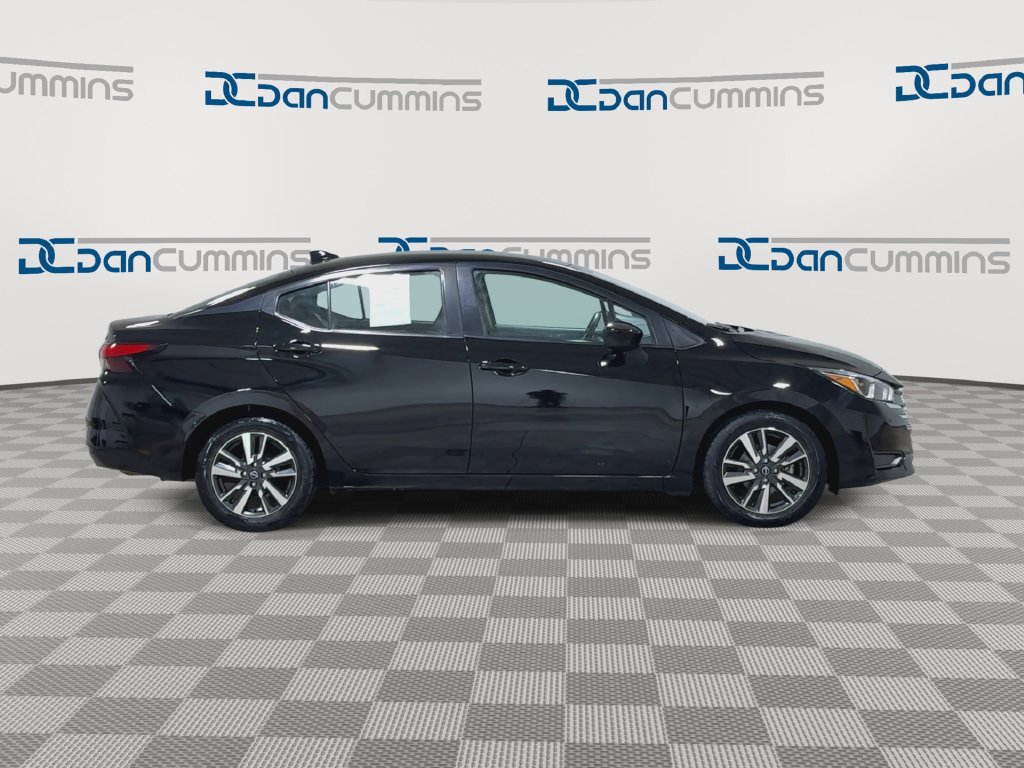 Used 2024 Nissan Versa SV FWD image 9