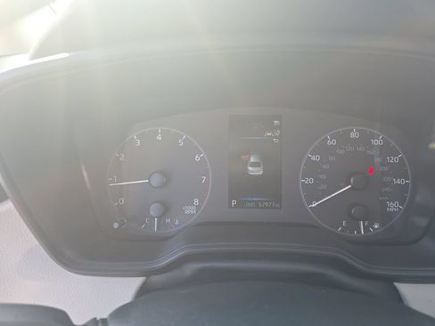 Used 2024 Toyota Corolla LE FWD image 14