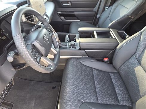 Used 2025 Toyota Tundra Limited image 11