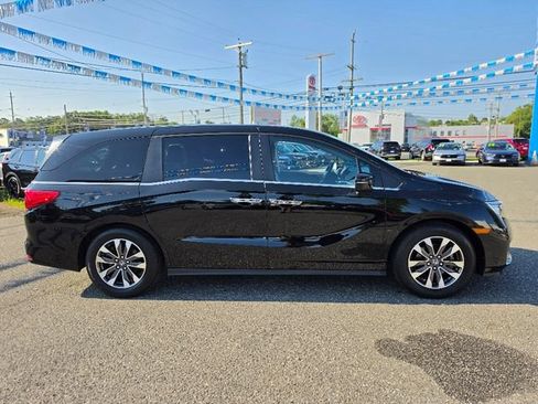 Used 2023 Honda Odyssey EX-L image 6