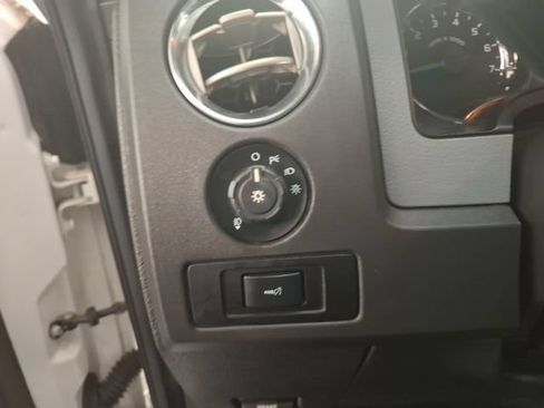 Used 2013 Ford F150 XLT w/ Luxury Equipment Group RWD image 19