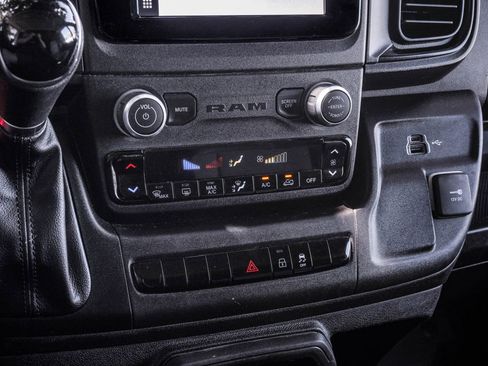 Used 2023 RAM ProMaster 2500 FWD image 29