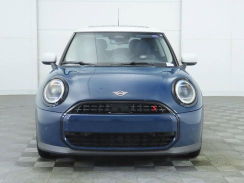 New 2026 MINI Cooper S image 2