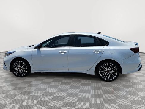 Used 2023 Kia Forte GT w/ GT2 Package FWD image 5