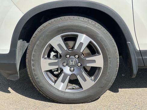 Used 2017 Honda Ridgeline RTL-T image 12
