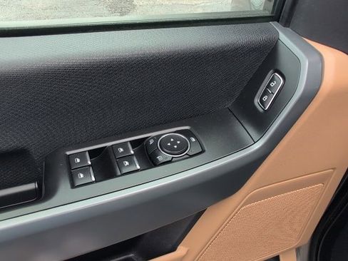 Used 2023 Ford F150 XLT AWD/4WD image 14