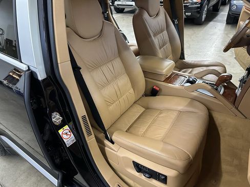 Used 2008 Porsche Cayenne image 26