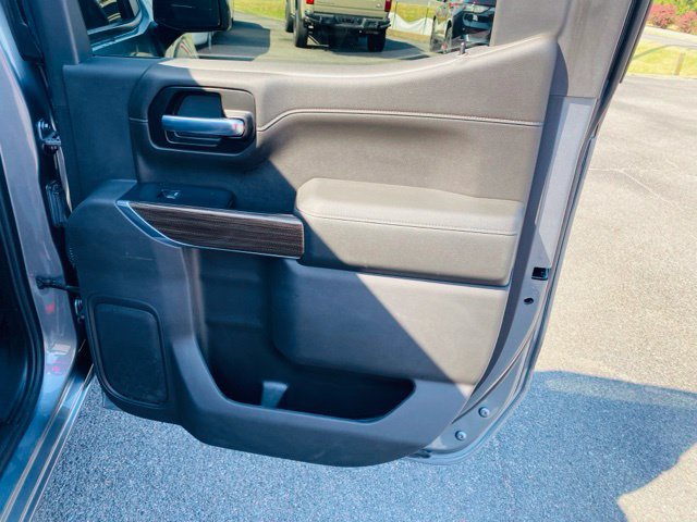 Used 2020 Chevrolet Silverado 1500 RST AWD/4WD image 12