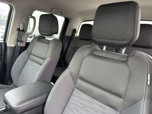 Certified 2024 Nissan Frontier SV w/ SV Convenience Package image 26