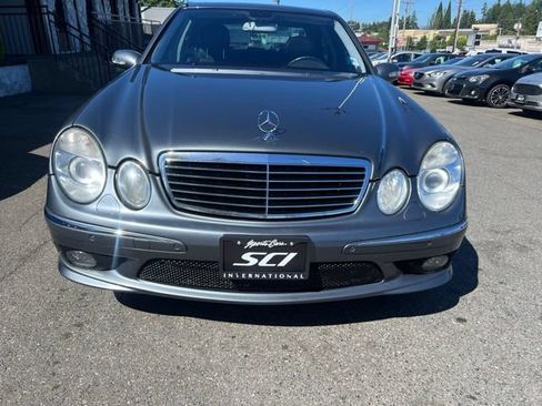 Used 2006 Mercedes-Benz E 55 AMG Sedan image 10