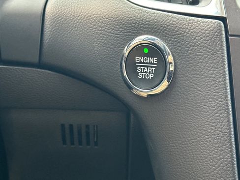 Certified 2020 Ford Edge Titanium w/ Equipment Group 301A image 23