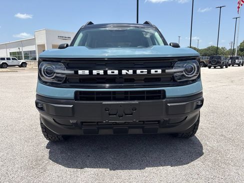 Used 2022 Ford Bronco Sport Outer Banks w/ Tech Package AWD/4WD image 9