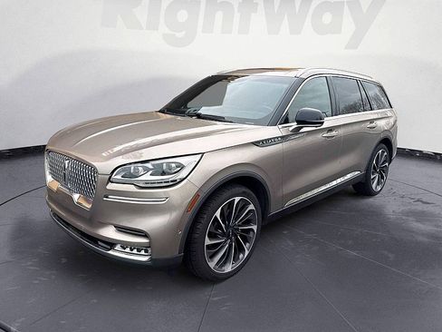 Used 2021 Lincoln Aviator Reserve w/ Equipment Group 202A AWD/4WD image 1