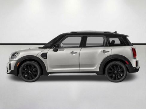 Used 2024 MINI Cooper Countryman S w/ Premium Package FWD image 3